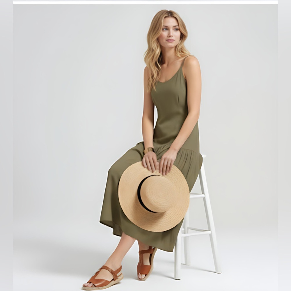 Minimalist Urban Sleeveless V-Neck Long Dress Olive - Picture 3 of 8